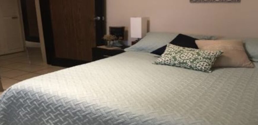 APARTAMENTO EN ZONA VIVA. ( zona 10 )