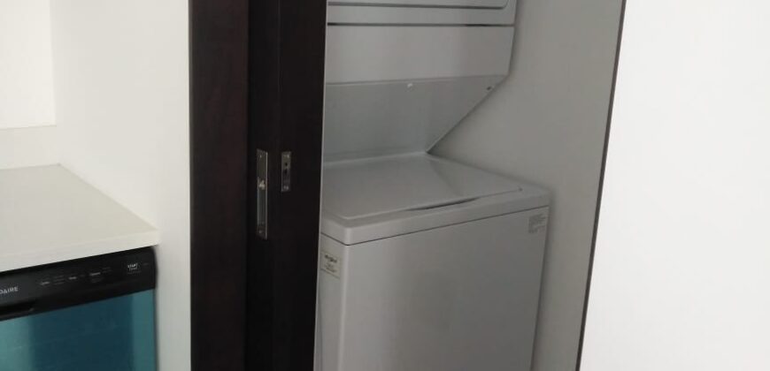 VENTA DE APARTAMENTO EN ZONA 15 ( EDIFICIO LIV )( ACABADOS DE LUJO )