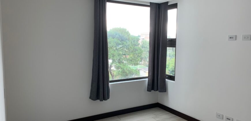 VENTA DE APARTAMENTO EN ZONA 15 ( EDIFICIO LIV )( ACABADOS DE LUJO )