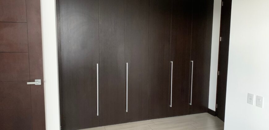 VENTA DE APARTAMENTO EN ZONA 15 ( EDIFICIO LIV )( ACABADOS DE LUJO )